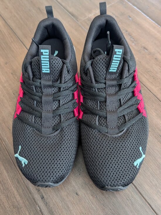 Puma Shoes - Like New * Puma Womens Athletic Shoes 7.5